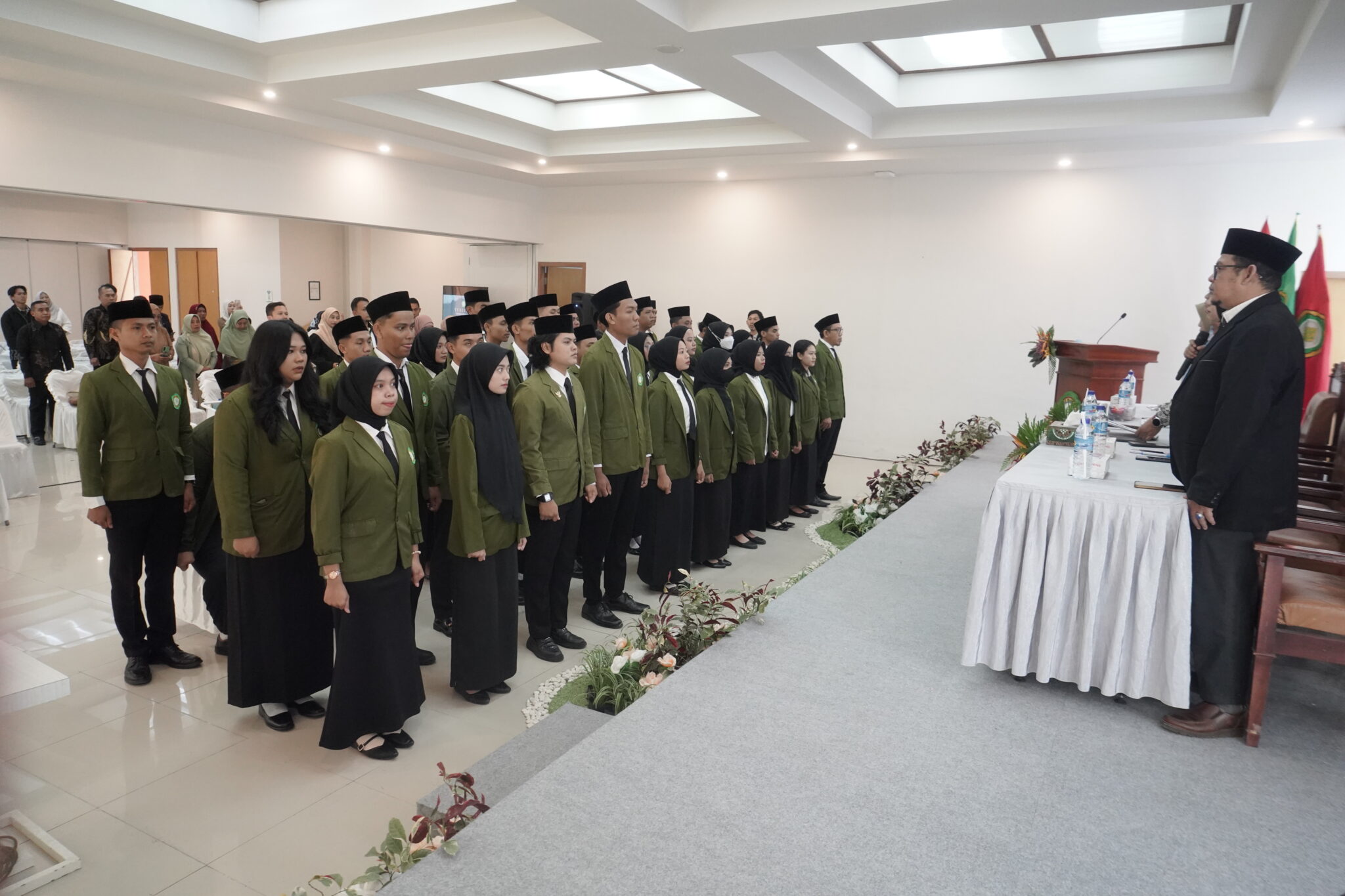 Kukuhkan 35 Sarjana Hukum, Yudisium FH UNIZAR 2026 Catat 21 Lulusan Cumlaude.